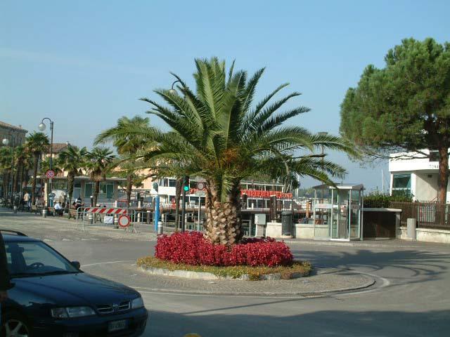 Hotel Primavera Desenzano del Garda Exterior foto